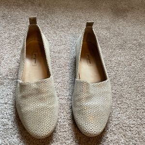 Paul Green brand gold flats